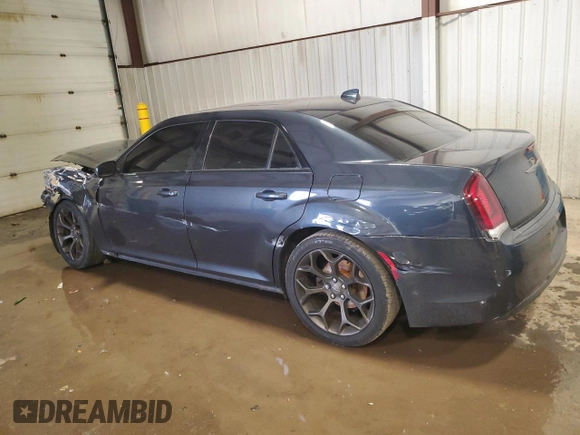 2019 Chrysler 300 S z VIN 2C3CCABG4KH640476, wystawiony jako Copart lot #44200365 z przebiegiem 80 077 mil mil oraz Szkody całkowita. Historia ofert i sprzedaży dostępna na DreamBid. Obrazek 2.