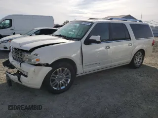 2008 Lincoln Navigator with VIN 5LMFL285X8LJ01532, listed as a Copart auction lot 47239995 with 231,042 mi miles and Salvage title. Bid and sale history available at DreamBid. Image 1.