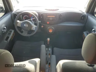 2012 Nissan Cube S z VIN JN8AZ2KR4CT250639, wystawiony jako Copart lot #82915424 z przebiegiem 70 650 mil mil oraz Szkody całkowita. Historia ofert i sprzedaży dostępna na DreamBid. Obrazek 8.