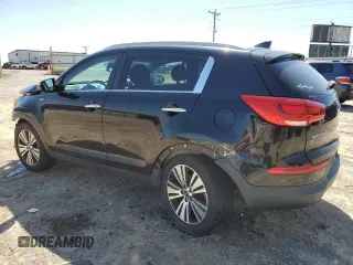 2016 Kia Sportage EX z VIN KNDPCCAC8G7827374, wystawiony jako Copart lot #52326215 z przebiegiem 152 745 mil mil oraz Szkoda całkowita • Salvage title. Historia ofert i sprzedaży dostępna na DreamBid. Obrazek 2.