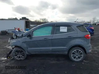 2019 Ford EcoSport Titanium with VIN MAJ6S3KL4KC283605, listed as a IAAI auction lot 41599984 with 36,844 mi miles and . Bid and sale history available at DreamBid. Image 14.