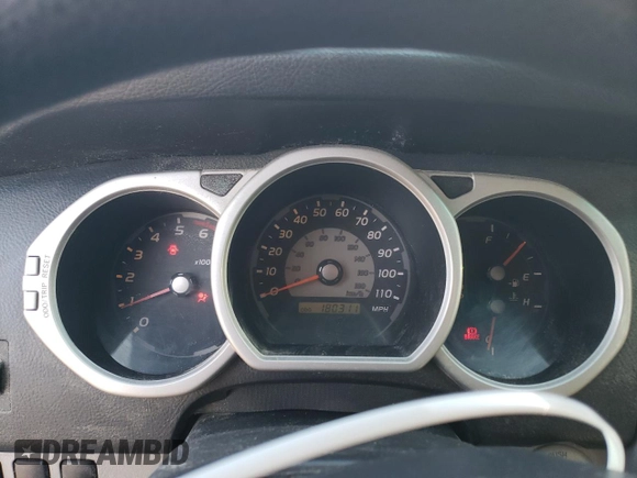 2004 Toyota 4Runner SR5 with VIN JTEBU14R840031753, listed as a Copart auction lot 59217525 with 180,311 mi miles and Salvage title. Bid and sale history available at DreamBid. Image 9.
