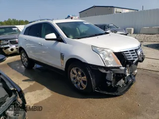 2016 Cadillac SRX Luxury Collection with VIN 3GYFNEE35GS584114, listed as a Copart auction lot 67962734 with 133,461 mi miles and Non Repairable. Bid and sale history available at carsss.com. Image 4.