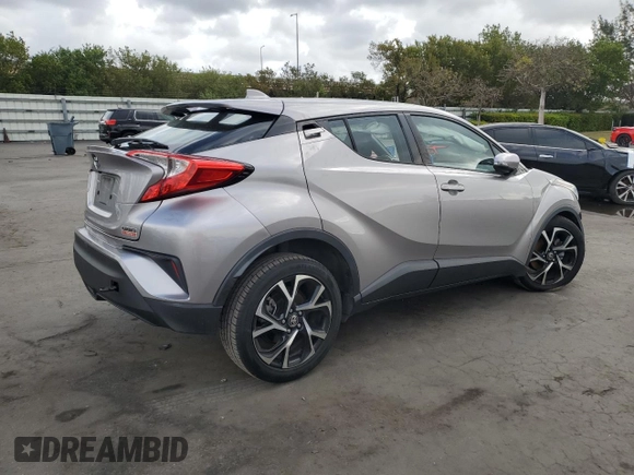 2020 Toyota C-HR LE with VIN NMTKHMBX5LR104910, listed as a Copart auction lot 51570285 with 35,708 mi miles and Non Repairable. Bid and sale history available at DreamBid. Image 3.