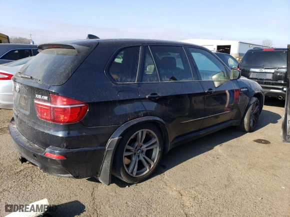 2011 BMW X5 M with VIN 5YMGY0C54BLK26730, listed as a Copart auction lot 88841175 with 146,747 mi miles and Salvage Title. Bid and sale history available at carsss.com. Image 3.
