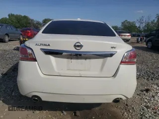 2015 Nissan Altima S with VIN 1N4AL3AP7FC177666, listed as a Copart auction lot 55441875 with 97,110 mi miles and Clean Title. Bid and sale history available at DreamBid. Image 6.