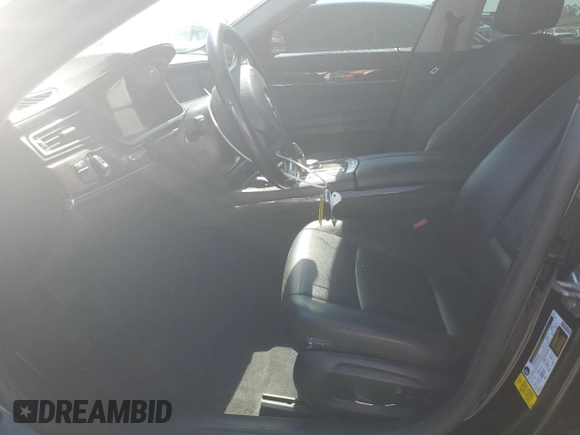 2015 BMW 7 Series 740Li with VIN WBAYE4C59FD947328, listed as a Copart auction lot 68987863 with 117,312 mi miles and . Bid and sale history available at DreamBid. Image 7.