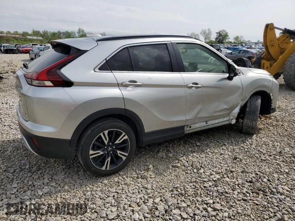 2023 Mitsubishi Eclipse Cross SE z VIN JA4ATWAA6PZ038113, wystawiony jako Copart lot #52232905 z przebiegiem 46 904 mil mil oraz Szkoda całkowita • Salvage title. Historia ofert i sprzedaży dostępna na DreamBid. Obrazek 3.