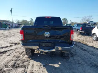 2020 Ram 2500 Big Horn with VIN 3C6UR5DL3LG159756, listed as a IAAI auction lot 41672866 with 89,417 mi miles and . Bid and sale history available at DreamBid. Image 16.
