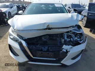 2020 Nissan Sentra SV z VIN 3N1AB8CV3LY303100, wystawiony jako IAAI lot #41588362 z przebiegiem 77 097 mil mil oraz . Historia ofert i sprzedaży dostępna na DreamBid. Obrazek 12.