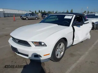 2012 Ford Mustang V6 with VIN 1ZVBP8EM4C5237285, listed as a IAAI auction lot 42601890 with 161,176 mi miles and . Bid and sale history available at DreamBid. Image 17.