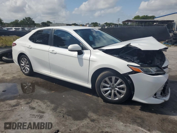 2018 Toyota Camry LE with VIN 4T1B11HK0JU512400, listed as a Copart auction lot 55839265 with 117,510 mi miles and Salvage title. Bid and sale history available at DreamBid. Image 4.