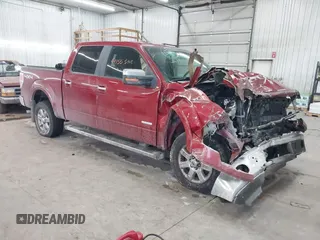 2014 Ford F-150 XL with VIN 1FTFW1ET1EKD26175, listed as a IAAI auction lot 41155305 with 141,997 mi miles. Bid and sale history available at carsss.com. Image 1.