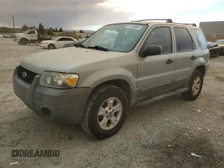 2005 Ford Escape XLT with VIN 1FMYU93Z35KC52175, listed as a Copart auction lot 71214694 with 125,278 mi miles and Salvage Title. Bid and sale history available at carsss.com. Image 1.