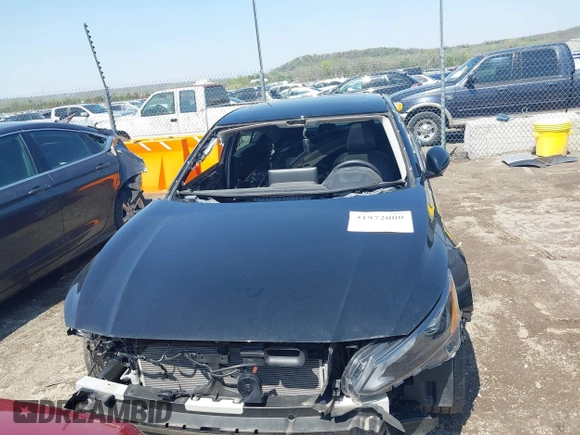 2023 Nissan Altima SL with VIN 1N4BL4EV1PN426102, listed as a IAAI auction lot 41972000 with 15,854 mi miles and . Bid and sale history available at DreamBid. Image 13.