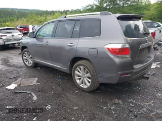 2013 Toyota Highlander Limited with VIN JTEDC3EH7D2012662, listed as a IAAI auction lot 42226232 with 135,064 mi miles and . Bid and sale history available at DreamBid. Image 3.