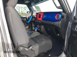 2020 Jeep Wrangler Unlimited Sport S with VIN 1C4HJXDG4LW221778, listed as a IAAI auction lot 41441662 with 76,026 mi miles and . Bid and sale history available at DreamBid. Image 5.