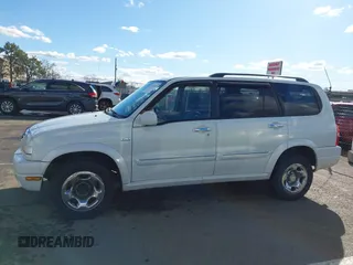 2002 Suzuki XL-7 Standard with VIN JS3TX92V624119643, listed as a IAAI auction lot 41494058 with 177,700 mi miles. Bid and sale history available at carsss.com. Image 14.