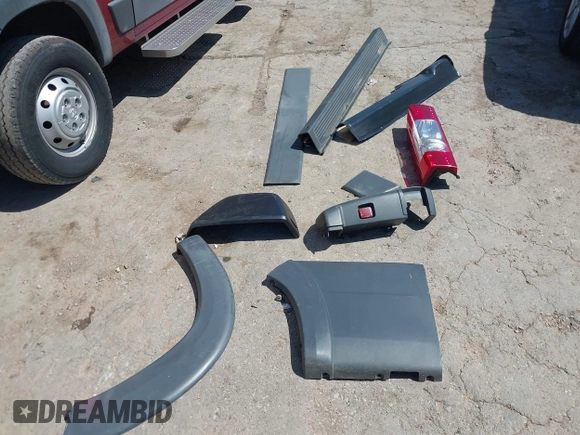 2016 Ram ProMaster Cargo with VIN 3C6TRVAG6GE121314, listed as a IAAI auction lot 41940640 with 54,039 mi miles and . Bid and sale history available at DreamBid. Image 11.
