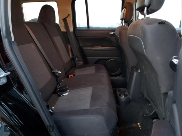 2014 Jeep Patriot Latitude with VIN 1C4NJPFA3ED721876, listed as a Copart auction lot 82436104 with 103,703 mi miles and Salvage Title. Bid and sale history available at carsss.com. Image 10.