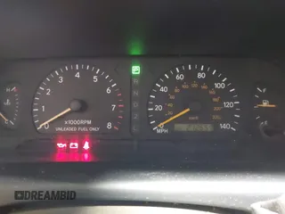 1998 Toyota Avalon XL with VIN 4T1BF18B5WU229340, listed as a IAAI auction lot 41957632 with 212,657 mi miles and . Bid and sale history available at DreamBid. Image 7.