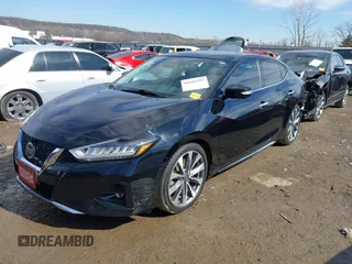 2020 Nissan Maxima Platinum with VIN 1N4AA6FV0LC376990, listed as a IAAI auction lot 41642392 with 55,566 mi miles and . Bid and sale history available at DreamBid. Image 18.