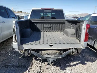 2020 Chevrolet Silverado 1500 LT with VIN 1GCPWCED1LZ273426, listed as a Copart auction lot 49989505 with 87,973 mi miles and Salvage Title. Bid and sale history available at carsss.com. Image 6.