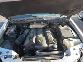 2005 Mercedes-Benz M 500 z VIN 4JGAB75E05A557161, wystawiony jako Copart lot #89368305 z przebiegiem 185 929 mil mil oraz Czysty tytuł • Clean title. Historia ofert i sprzedaży dostępna na DreamBid. Obrazek 12.