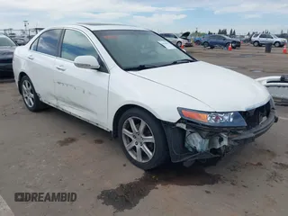 2005 Acura TSX with VIN JH4CL96955C030436, listed as a IAAI auction lot 42014917 with 204,474 mi miles. Bid and sale history available at carsss.com. Image 1.