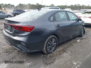 2024 Kia Forte LXS with VIN 3KPF24AD7RE757415, listed as a IAAI auction lot 41471284 with 5,923 mi miles. Bid and sale history available at carsss.com. Image 4.