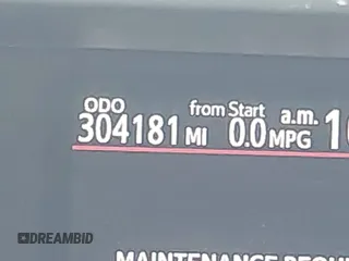 2014 Toyota Prius One z VIN JTDKDTB33E1084788, wystawiony jako IAAI lot #42440966 z przebiegiem 304 181 mil mil oraz . Historia ofert i sprzedaży dostępna na DreamBid. Obrazek 15.