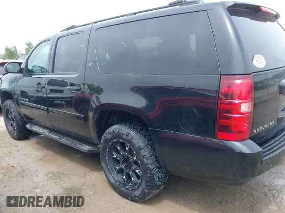 2012 Chevrolet Suburban LT with VIN 1GNSKJE75CR189265, listed as a IAAI auction lot 42270178 with 171,219 mi miles and . Bid and sale history available at DreamBid. Image 14.