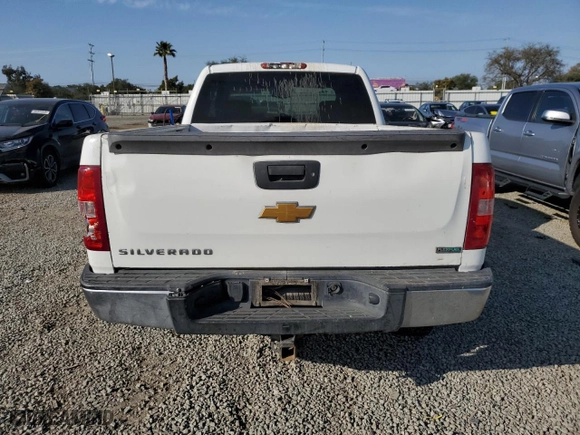 2012 Chevrolet Silverado 1500 LT with VIN 1GCRCSE09CZ149039, listed as a Copart auction lot 46302305 with 273,511 mi miles and Clean Title. Bid and sale history available at carsss.com. Image 6.