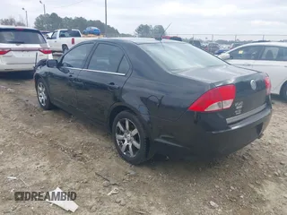 2010 Mercury Milan Premier with VIN 3MEHM0JA2AR647725, listed as a IAAI auction lot 41520840 with 236,123 mi miles and . Bid and sale history available at DreamBid. Image 3.