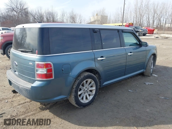 2010 Ford Flex SEL with VIN 2FMGK5CC4ABA25894, listed as a IAAI auction lot 41796353 with 106,888 mi miles. Bid and sale history available at carsss.com. Image 4.