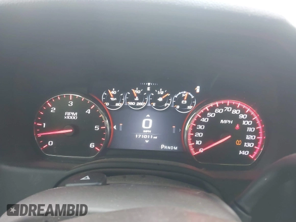 2015 GMC Yukon Denali with VIN 1GKS2CKJ2FR705806, listed as a IAAI auction lot 41568322 with 171,011 mi miles. Bid and sale history available at carsss.com. Image 15.