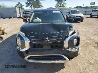 2024 Mitsubishi Outlander SE z VIN JA4J3VA83RZ043988, wystawiony jako Copart lot #52588585 z przebiegiem 23 224 mil mil oraz Nie do naprawy • Non repairable. Historia ofert i sprzedaży dostępna na DreamBid. Obrazek 5.