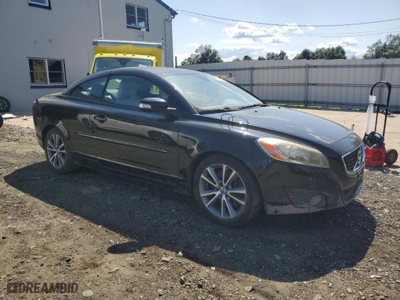 2011 Volvo C70 with VIN YV1672MC6BJ108636, listed as a Copart auction lot 68728354 with 184,174 mi miles and Clean Title. Bid and sale history available at carsss.com. Image 4.