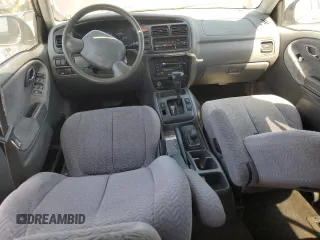 2001 Suzuki XL7 Standard z VIN JS3TX92V614105871, wystawiony jako Copart lot #54797635 z przebiegiem Nie podano mil oraz Czysty tytuł • Clean title. Historia ofert i sprzedaży dostępna na DreamBid. Obrazek 8.