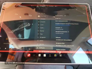 2022 Tesla Model 3 z VIN 5YJ3E1EA2NF336165, wystawiony jako Copart lot #80166114 z przebiegiem 23 097 mil mil oraz Szkoda całkowita • Salvage title. Historia ofert i sprzedaży dostępna na DreamBid. Obrazek 9.