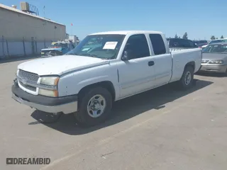 2003 Chevrolet Silverado 1500 LS with VIN 2GCEC19VX31124013, listed as a IAAI auction lot 41951895 with 1 mi miles. Bid and sale history available at carsss.com. Image 2.
