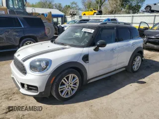 2019 MINI Countryman Cooper z VIN WMZYS7C59K3F46555, wystawiony jako Copart lot #53354775 z przebiegiem 82 034 mil mil oraz Szkoda całkowita • Salvage title. Historia ofert i sprzedaży dostępna na DreamBid. Obrazek 1.