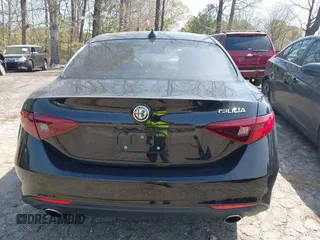 2018 Alfa Romeo Giulia with VIN ZARFAEBN7J7580536, listed as a IAAI auction lot 41883289 with 87,776 mi miles. Bid and sale history available at carsss.com. Image 15.