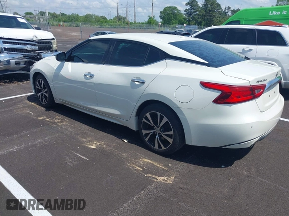 2018 Nissan Maxima SV z VIN 1N4AA6AP8JC375978, wystawiony jako IAAI lot #42115071 z przebiegiem 136 887 mil mil oraz . Historia ofert i sprzedaży dostępna na DreamBid. Obrazek 3.