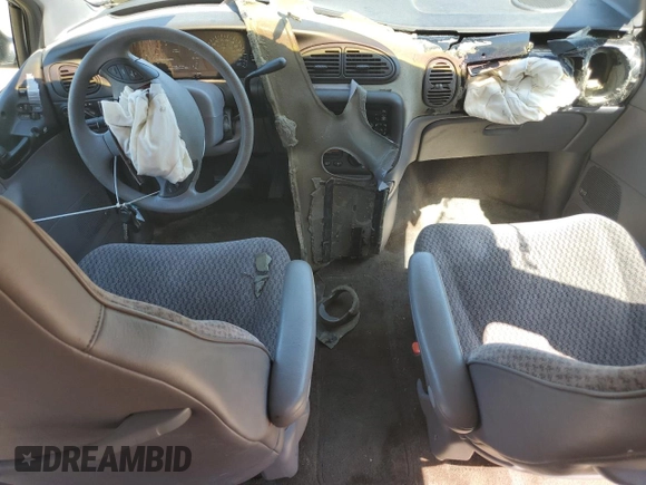 2000 Dodge Caravan SE z VIN 1B4GP44G7YB734074, wystawiony jako Copart lot #52830095 z przebiegiem Nie podano mil oraz Szkoda całkowita • Salvage title. Historia ofert i sprzedaży dostępna na DreamBid. Obrazek 8.