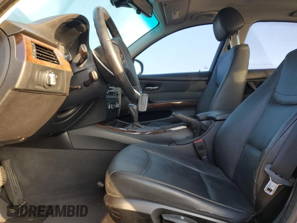 2010 BMW 3 Series 328i with VIN WBAPH5G51ANM34726, listed as a Copart auction lot 43971725 with 183,454 mi miles and Salvage Title. Bid and sale history available at DreamBid. Image 7.