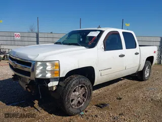 2007 Chevrolet Silverado 1500 LTZ with VIN 3GCEK13MX7G555225, listed as a IAAI auction lot 41771999 with 259,736 mi miles. Bid and sale history available at carsss.com. Image 17.