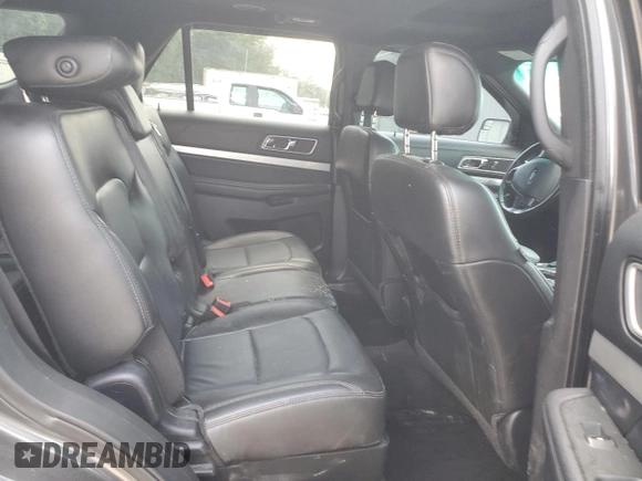 2016 Ford Explorer XLT z VIN 1FM5K8DH6GGD33380, wystawiony jako Copart lot #57583655 z przebiegiem 162 692 mil mil oraz Szkoda całkowita • Salvage title. Historia ofert i sprzedaży dostępna na DreamBid. Obrazek 10.