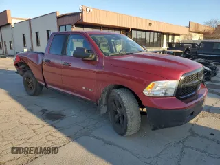 2014 Ram 1500 SLT z VIN 1C6RR7GT3ES269702, wystawiony jako Copart lot #50360525 z przebiegiem 128 813 mil mil oraz Szkoda całkowita • Salvage title. Historia ofert i sprzedaży dostępna na DreamBid. Obrazek 4.