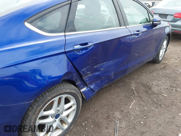 2016 Ford Fusion SE с VIN 3FA6P0H70GR300466, выставлен на аукционе IAAI как лот 42454645 с пробегом 130 687 миль миль и . История ставок и продаж доступна на DreamBid. Изображение 6.